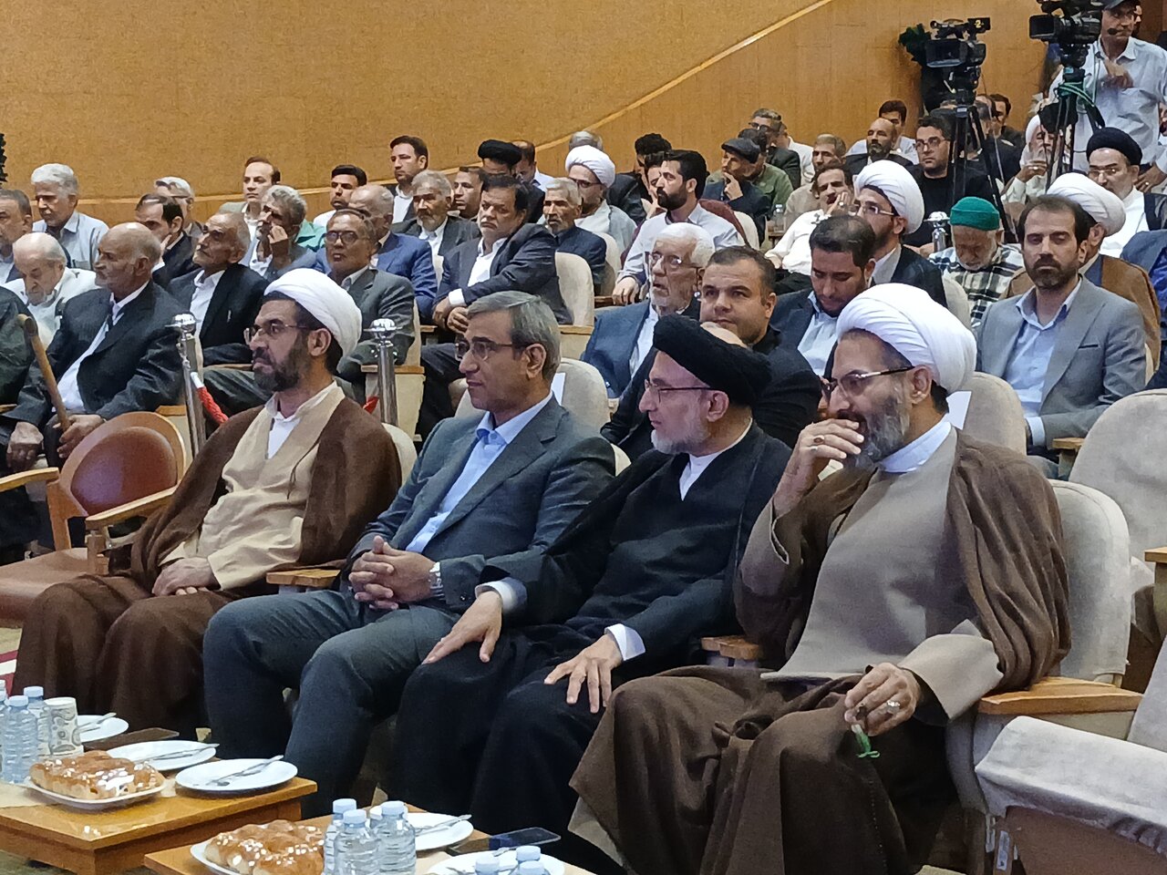 همایش ملی یاوران وقف در مشهدمقدس