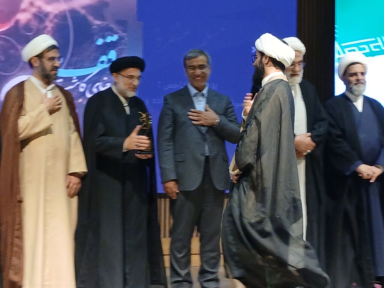همایش ملی یاوران وقف درمشهد مقدس