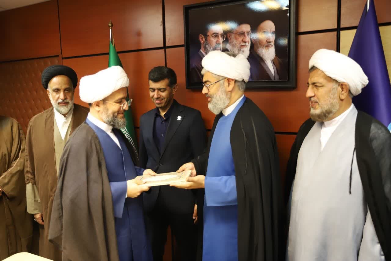 سرپرست حوزه نمایندگی ولی‌فقیه در سازمان دامپزشکی کشور منصوب شد