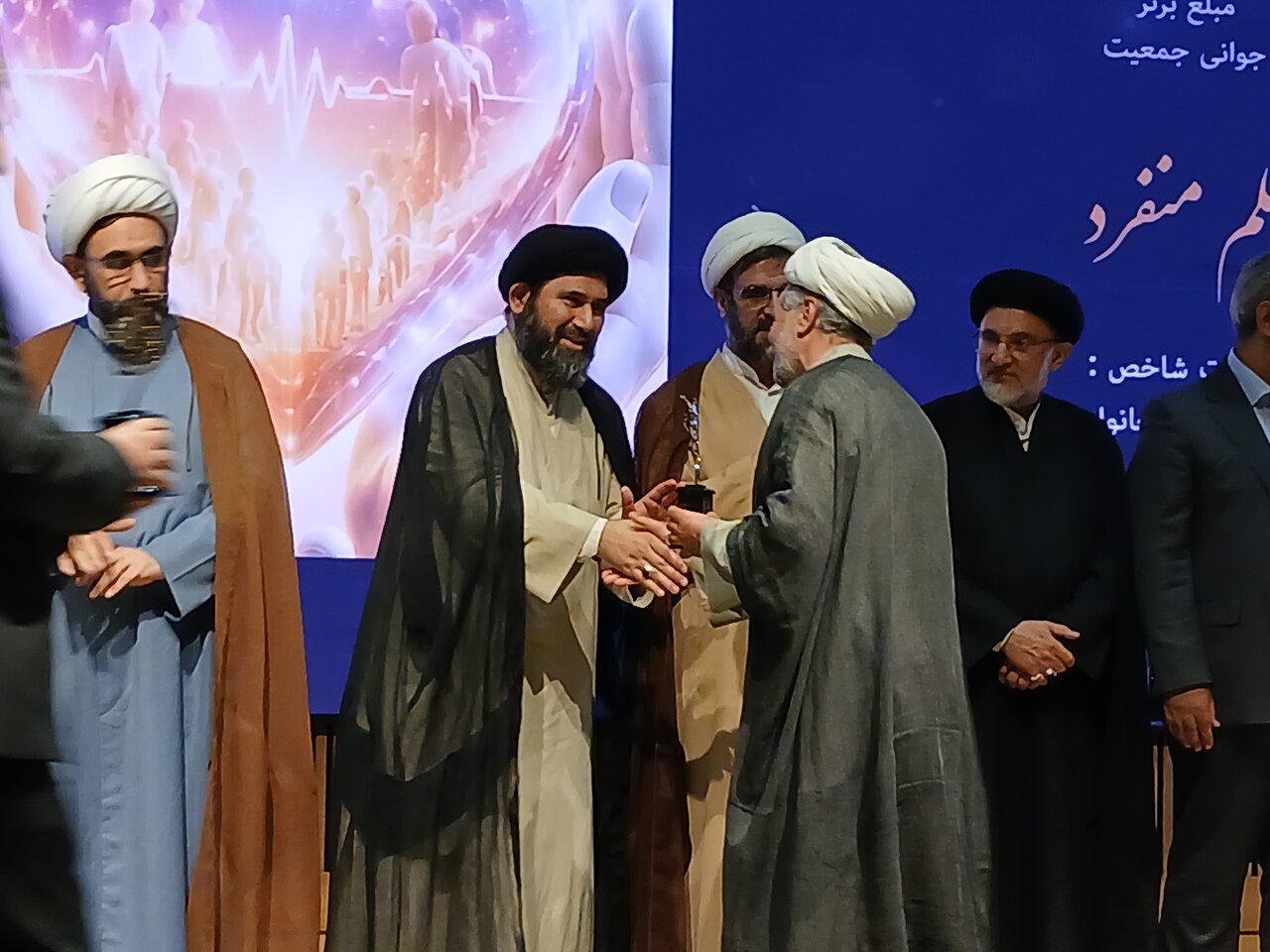 مراسم تقدیر یاوران وقف در مشهدمقدس