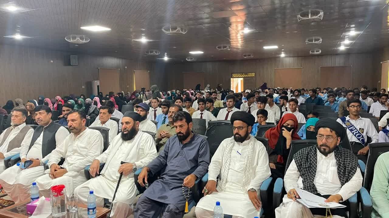تعلیم یافتہ نسل ہی ایک باشعور، باکردار اور ترقی یافتہ معاشرے کی بنیاد بنتی ہے، علامہ افتخار حسین نقوی