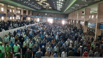 تصاویر / اقامه نماز عبادی سیاسی جمعه در خمین