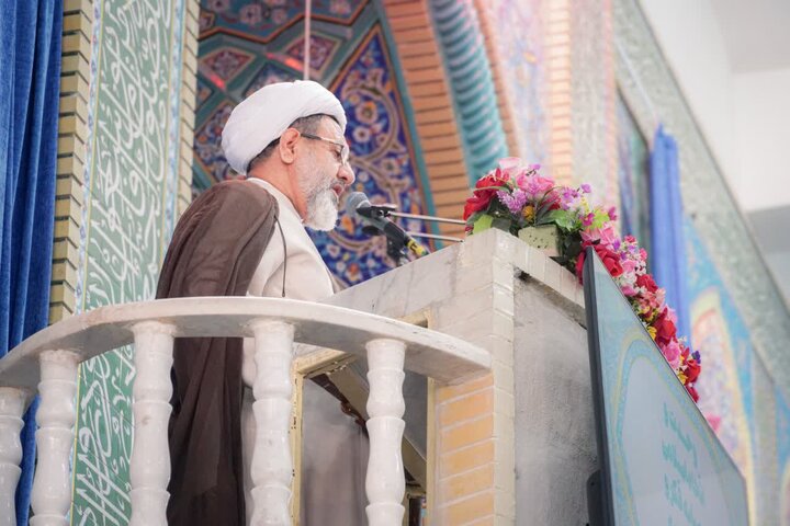 تصاویر/ اقامه نمازجمعه شهر کرمان
