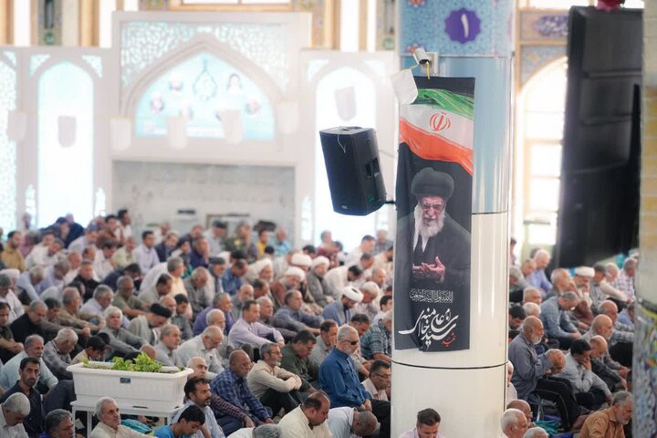 تصاویر/ اقامه نمازجمعه شهر کرمان