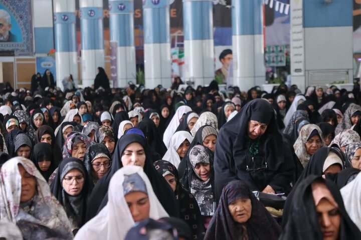 تصاویر/ اقامه نمازجمعه شهر کرمان