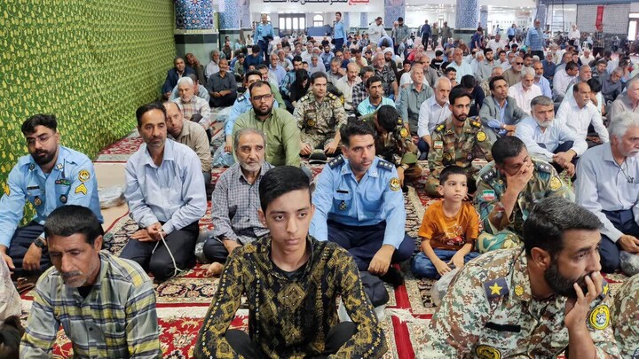 تصاویر|  نماز جمعه عبادی سیاسی بیرجند