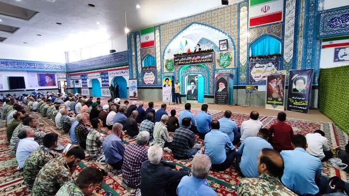 تصاویر|  نماز جمعه عبادی سیاسی بیرجند