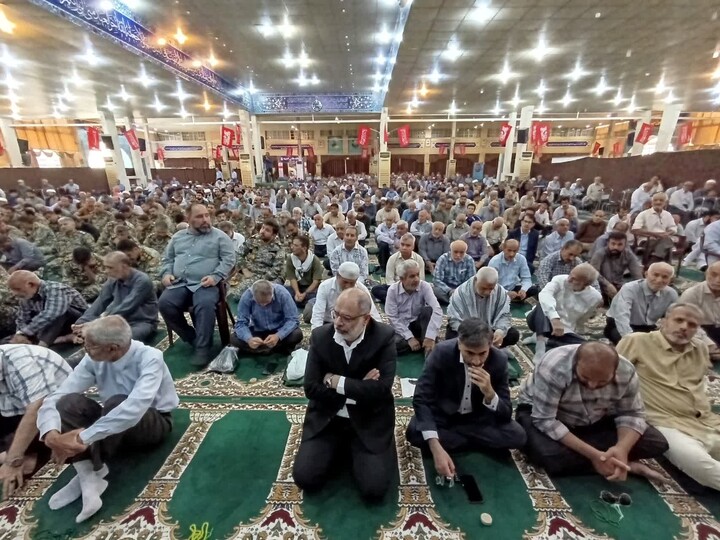نماز جمعه بوشهر به روایت تصویر
