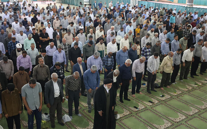 تصاویر/ نماز عبادی سیاسی جمعه در شهرکرد