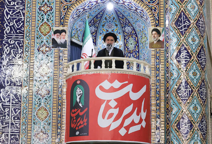 تصاویر/ نماز عبادی سیاسی جمعه در شهرکرد