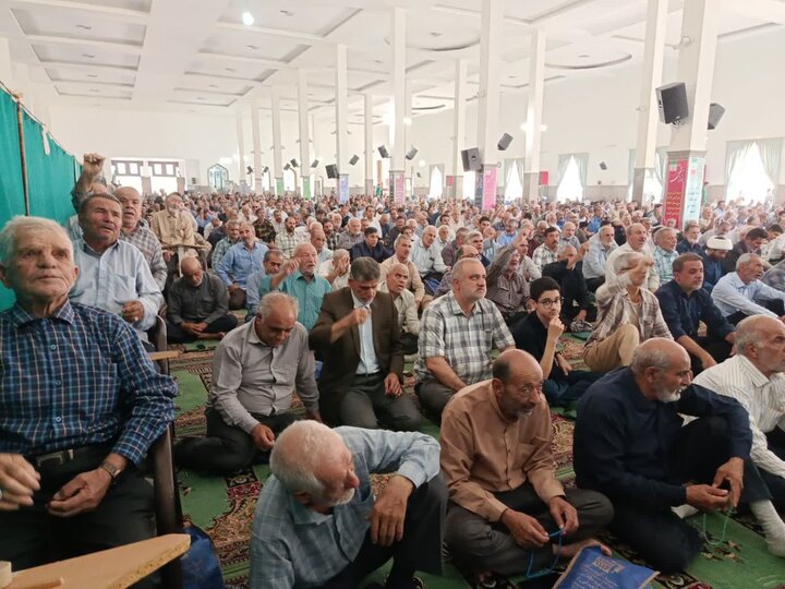 تصاویر/اقامه نماز عبادی سیاسی جمعه در ساوه