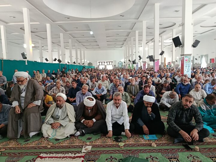 تصاویر/اقامه نماز عبادی سیاسی جمعه در ساوه