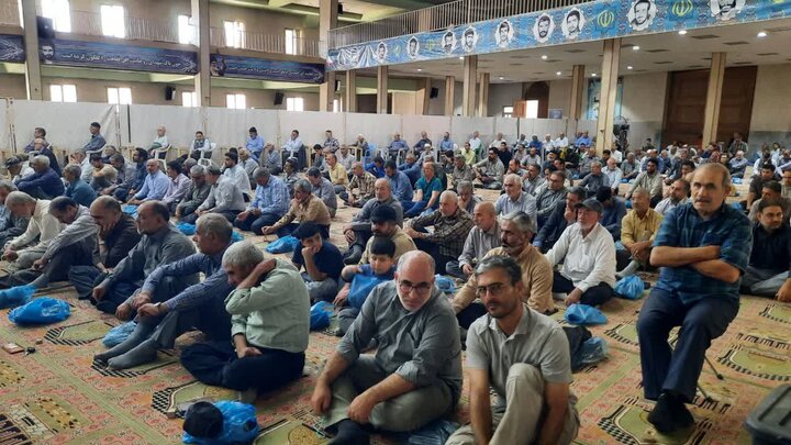 تصاویر/اقامه نماز عبادی سیاسی جمعه در خمین