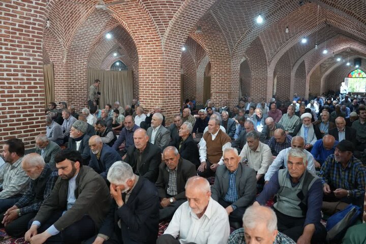 تصاویر/ اقامه نماز جمعه اردبیل