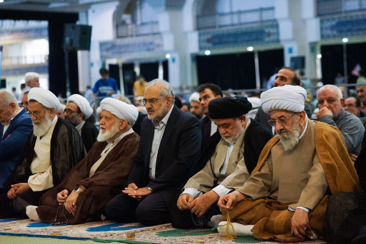 تصاویر/ اقامه نماز عبادی سیاسی جمعه در تهران