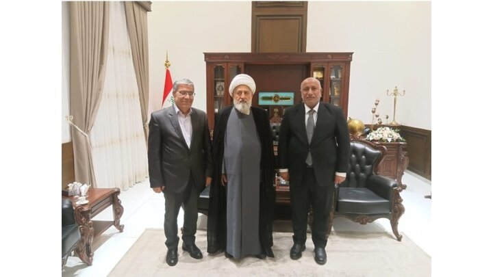 الشيخ الخطيب يلتقي كبار العلماء في النجف.. ومحافظ كربلاء يكرّمه في المدينة المقدسة
