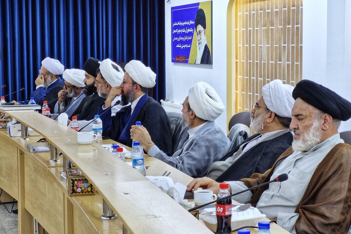 تصاویر/ مرکز مطالعات و پاسخگویی به شبهات حوزه‌های علمیه ۲۳ امين جلسه دبیر خانه مجمع خود را برگزار کرد