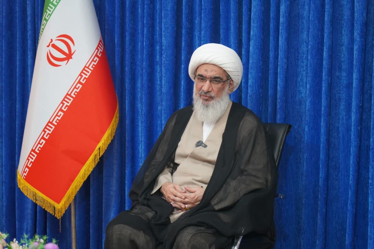 دشمن برای براندازی آمد، شکست‌خورده بازگشت