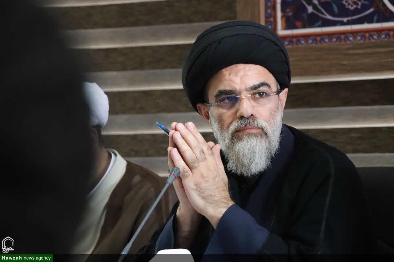 آیا نظارت فرهنگی در برنامه رویداد مد و فشن در تبریز خواب بوده یا حذف شده است؟