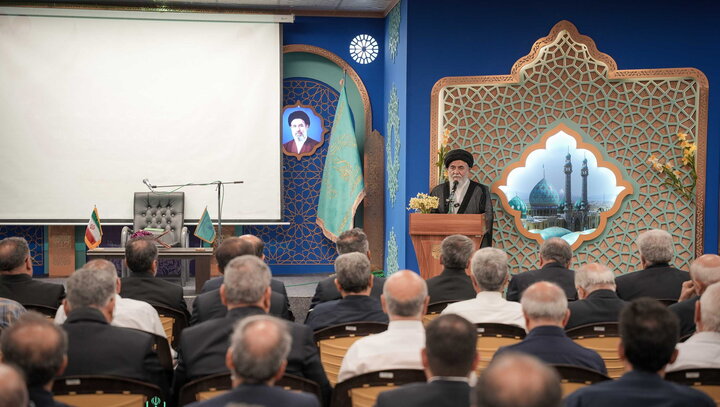 گزارش تصویری + گردهمایی خادمین مرکز جذب مشارکت های مردمی آستان مقدس مسجد جمکران