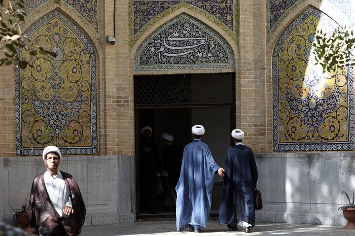 حاشیه‌هایی از مراسم افتتاحیه سال تحصیلی جدید حوزه‌های علمیه

