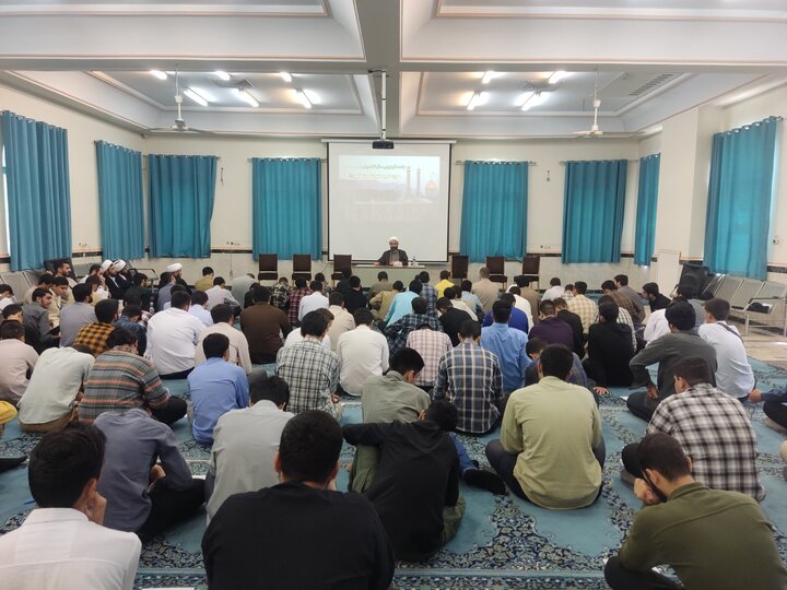 تصاویر/ جلسه توجیهی سال تحصیلی جدید مدرسه علمیه حضرت عبدالعظیم(ع)