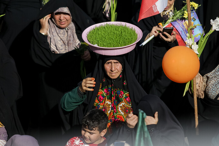 تصاویر/ آیین استقبال ورود کاروان نمادین حضرت فاطمه معصومه سلام‌الله علیها به قم