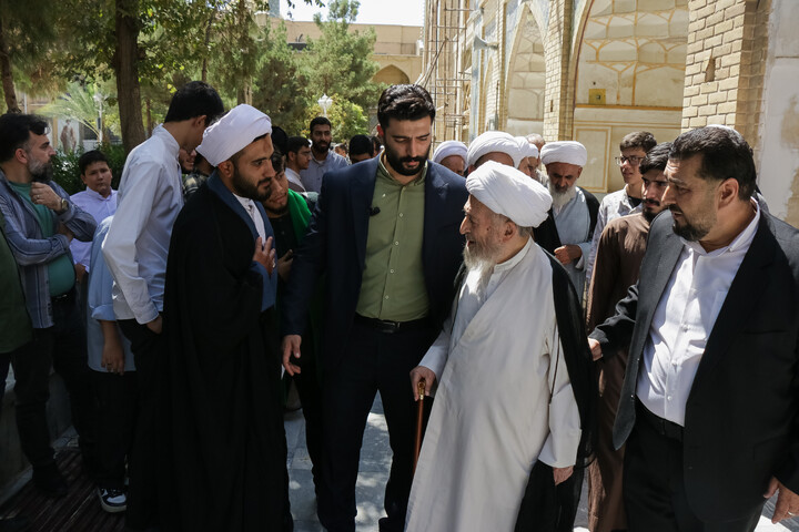 تصاویر/ تصاویر حاشیه ای از آیین آغاز سال تحصیلی ۱۴۰۵_۱۴۰۶ حوزه های علمیه