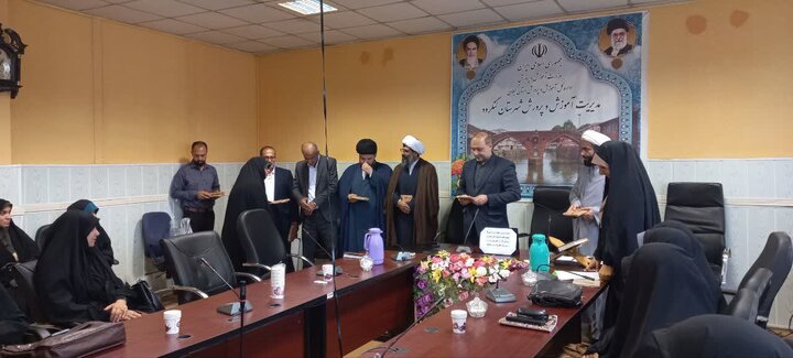 تصاویر/ نشست هم اندیشی مبلغات شهرستان لنگرود