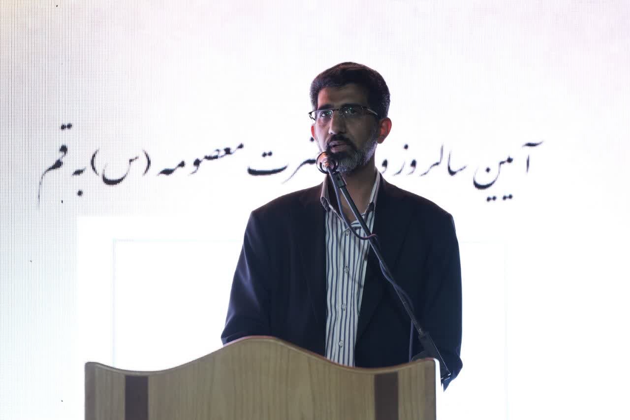 توسعه گردشگری زیارت باید به افزایش ماندگاری زائران در قم منجر شود