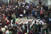 غزة تشيع رفات 100 شهيد بعد سنوات تحت الركام