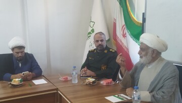 ائمه جماعات مساجد طلایه داران وحدت در جنگ ترکیبی استکبار جهانی هستند