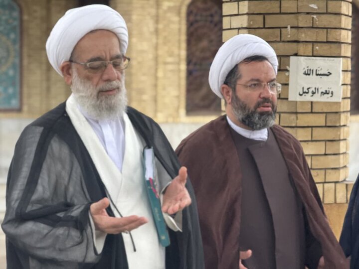 تصاویر/ ادای احترام مسئول دبیرخانه شورای عالی حوزه های علمیه به مقام شهدای گمنام رشت