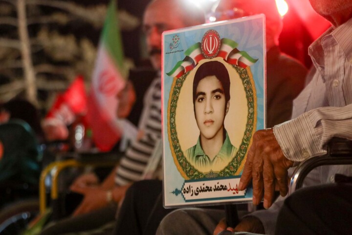 تصاویر|اجلاسیه ۶۴۵ شهید شهرستان بیرجند برگزار شد