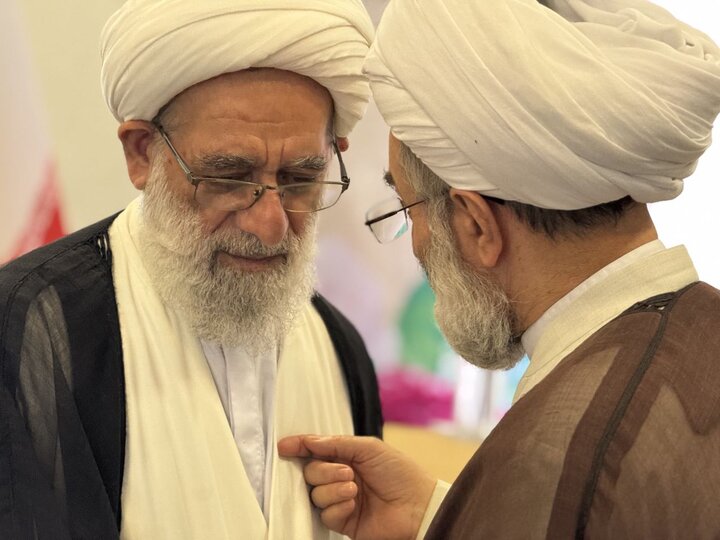 تصاویر/ تجلیل از برترین های حوزوی در استان گیلان