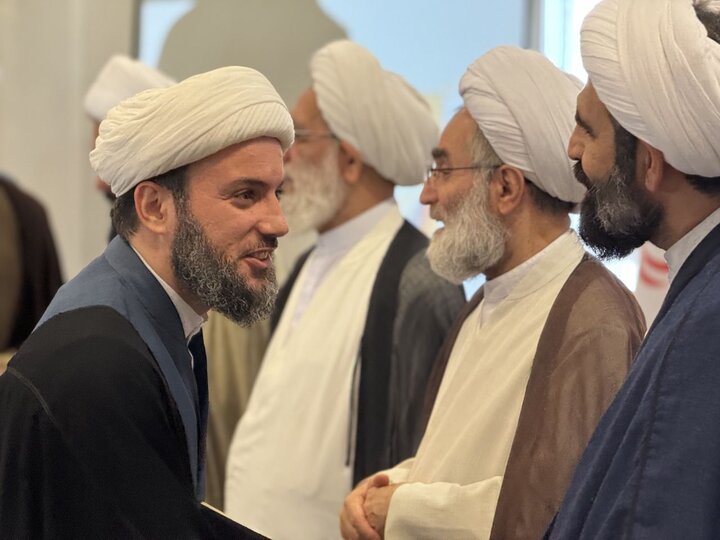 تصاویر/ تجلیل از برترین های حوزوی در استان گیلان