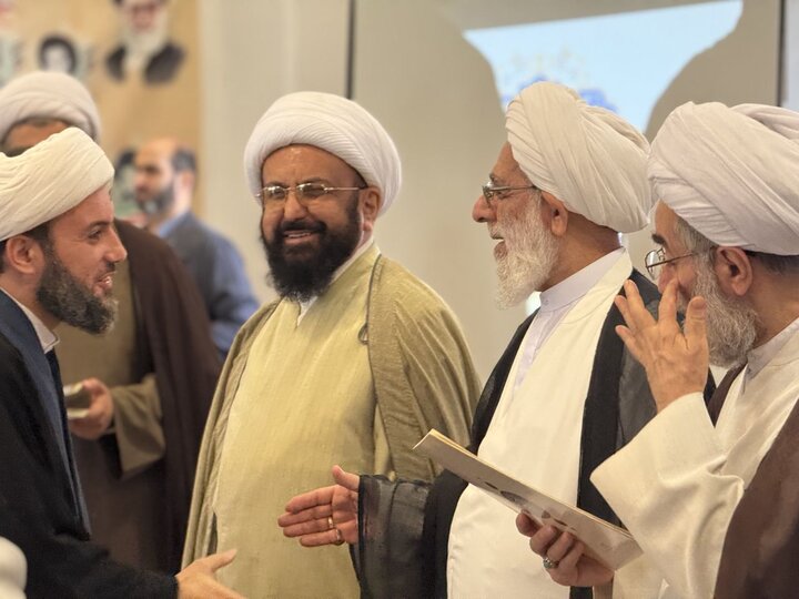 تصاویر/ تجلیل از برترین های حوزوی در استان گیلان