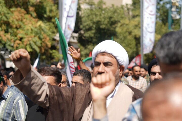 تصاویر /مراسم تشییع خلبان شهید مهدویان در قزوین