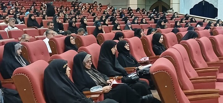 تصاویر / دوره تربیت مربی نماز  استان آذربایجان شرقی