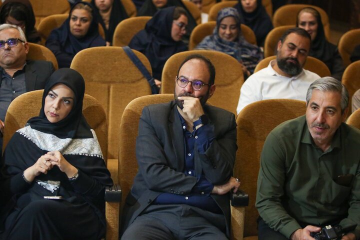 تصاویر/ آیین اختتامیه نخستین سوگواره ملی عاشورایی «نذر شعر»