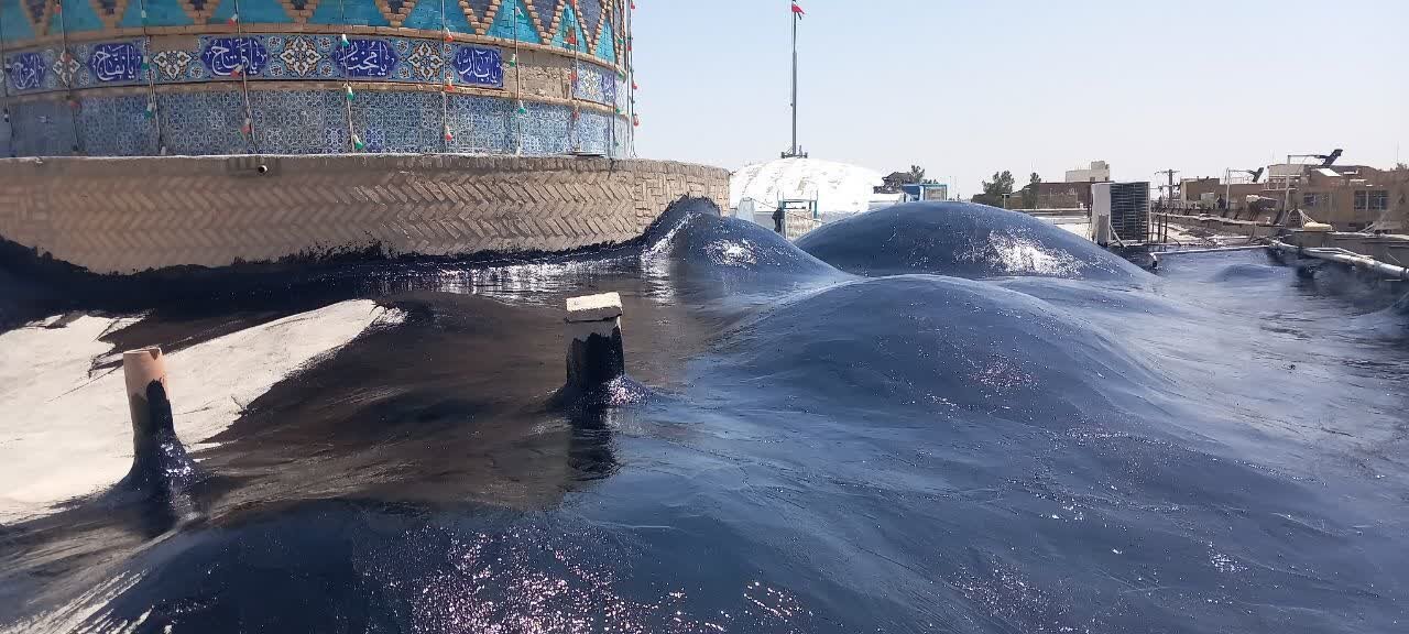 سبکسازی و اصلاح پشتبام بخش تاریخی آستان مقدس امامزاده سید سلطان علی علیهالسلام نایین در حال اجرا