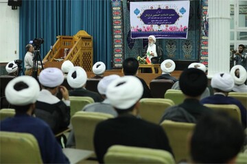 تصویر/ دیدار حجت الاسلام و المسلمین فرخ فال با کادر و طلاب مدرسه علمیه المهدی رامسر