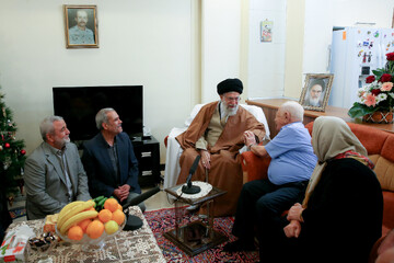 رهبر شهید همیشه به یاد مسیحیان ایران بود