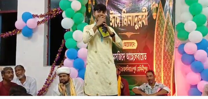 ঈদে মিলাদুন্নবী (সা.) উপলক্ষে মাহফিল অনুষ্ঠিত/ছবি