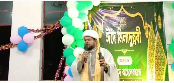 ঈদে মিলাদুন্নবী (সা.) উপলক্ষে মাহফিল অনুষ্ঠিত/ছবি