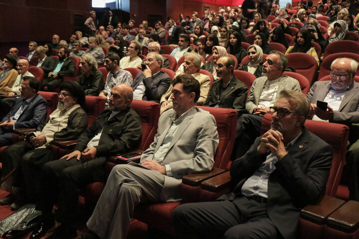 تصاویر/ آیین نکوداشت نامداران فرهنگ و هنر استان قم