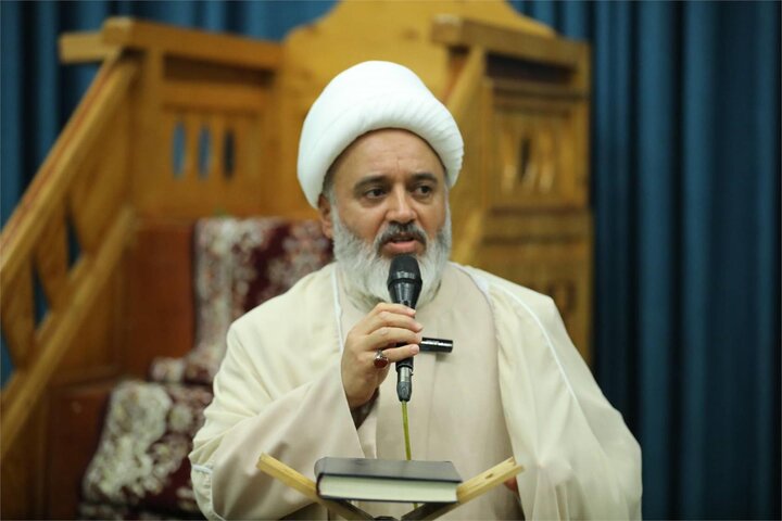 دیدار حجت الاسلام و المسلمین فرخ فال با کادر و طلاب مدرسه علمیه المهدی رامسر