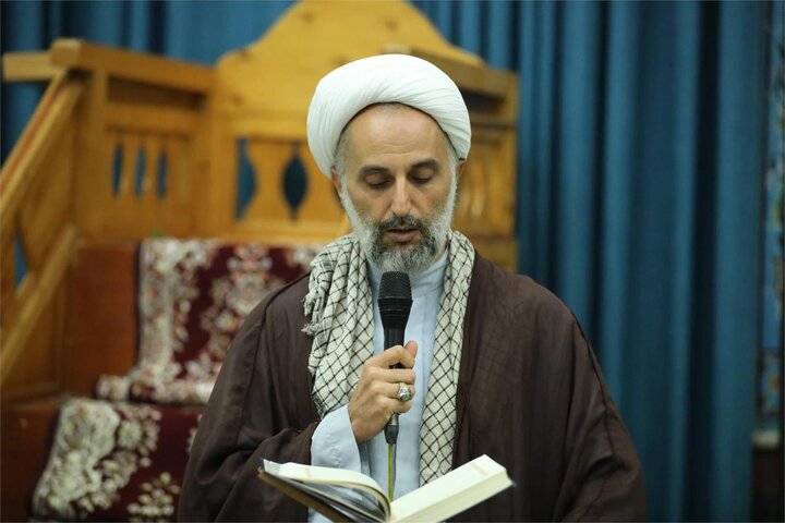 دیدار حجت الاسلام و المسلمین فرخ فال با کادر و طلاب مدرسه علمیه المهدی رامسر