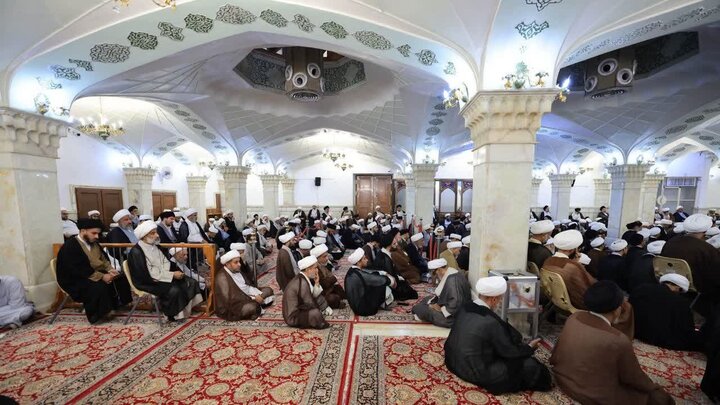 أجواء الدروس الحوزوية لطلاب العلم في الحوزة العلمية بالنجف الأشرف