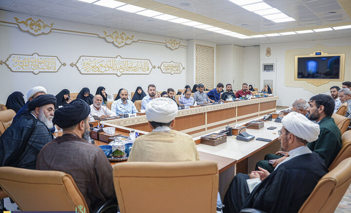 گزارش تصویری +دیدار فعالان «قرارگاه جهادی امام شهید» با تولیت آستان مقدس مسجد جمکران